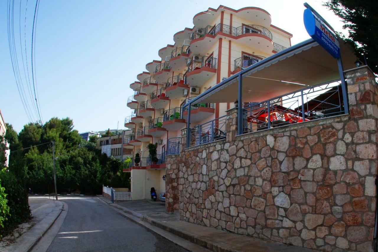 Unico Aparthotel Sarandë Exterior foto